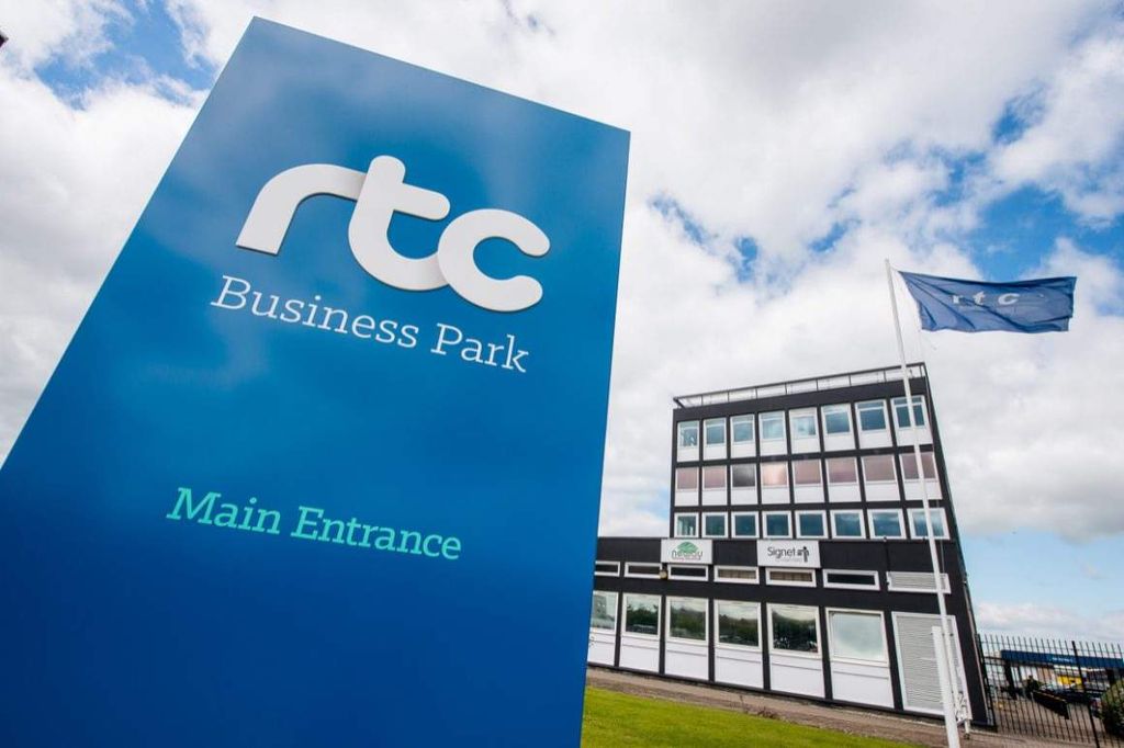 Property photo 1 of 4