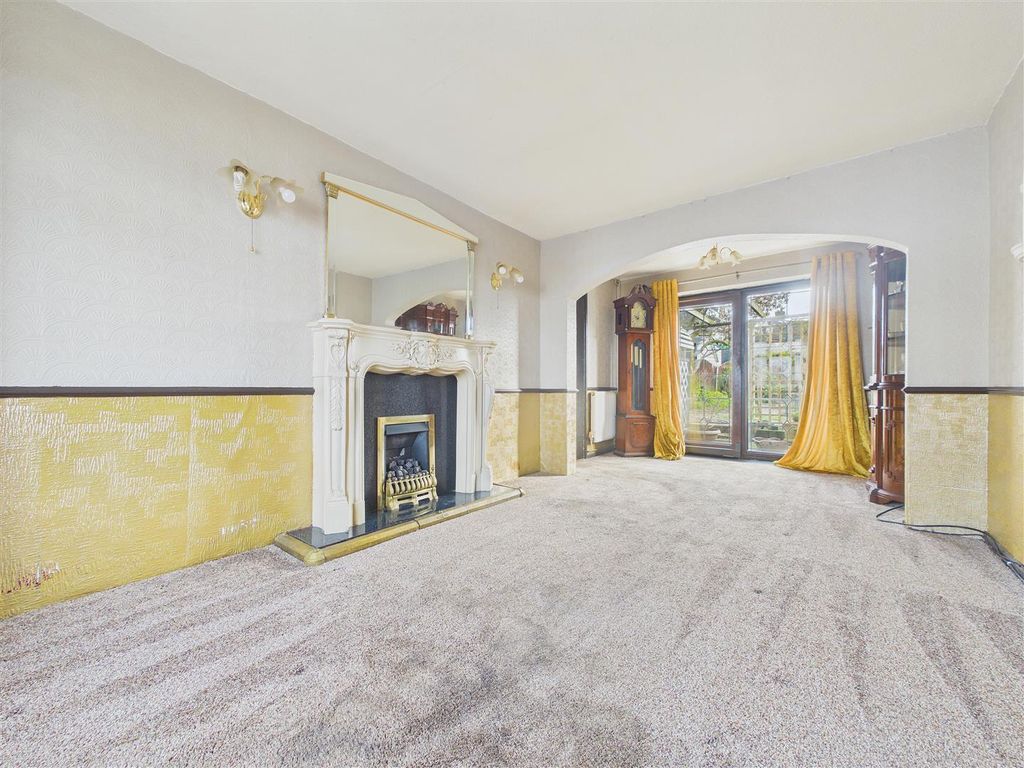 Property photo 3 of 12 Cam01407G0-Pr0139-Still008.Jpg