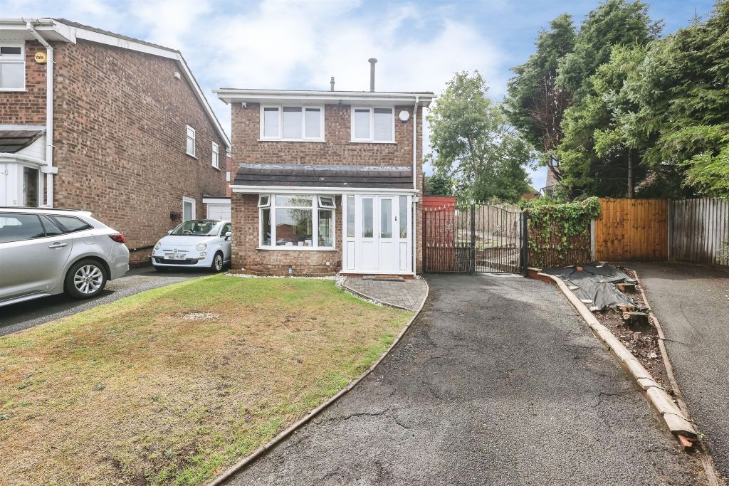 Property photo 1 of 18