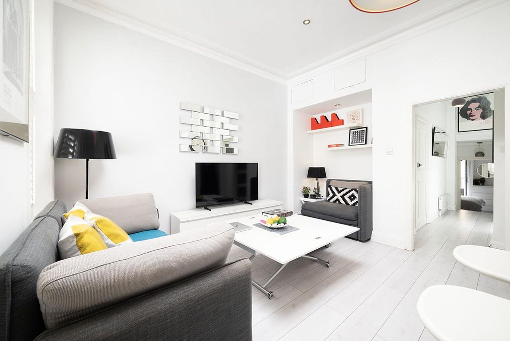 Property photo 2 of 10 Reception Room