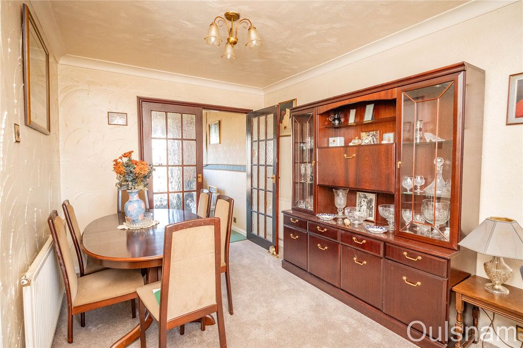 Property photo 3 of 17 Picture No. 16