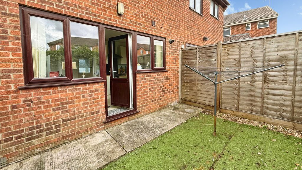 Property photo 2 of 13