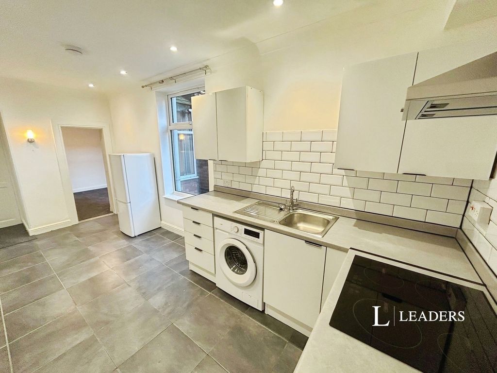 Property photo 1 of 6 Pbox-Img.Jpg