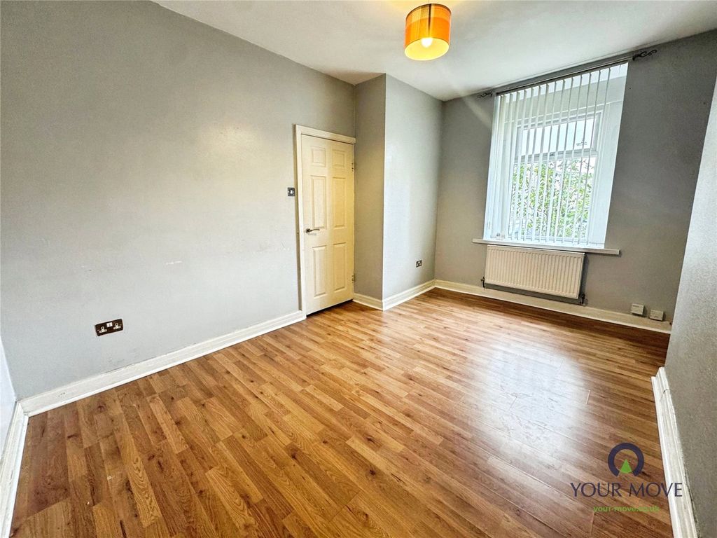 Property photo 3 of 15 Picture No. 08