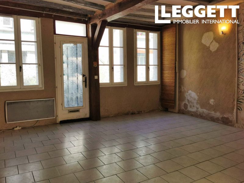 Property photo 1 of 10