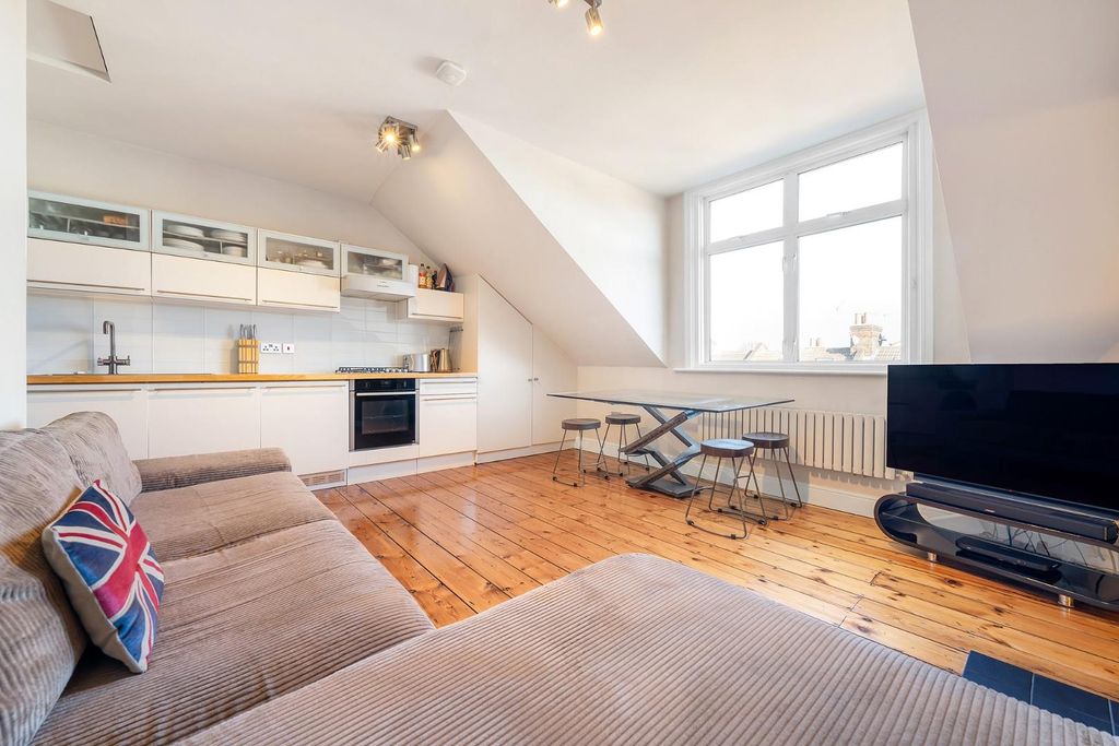 Property photo 2 of 10 Reception (3).Jpg