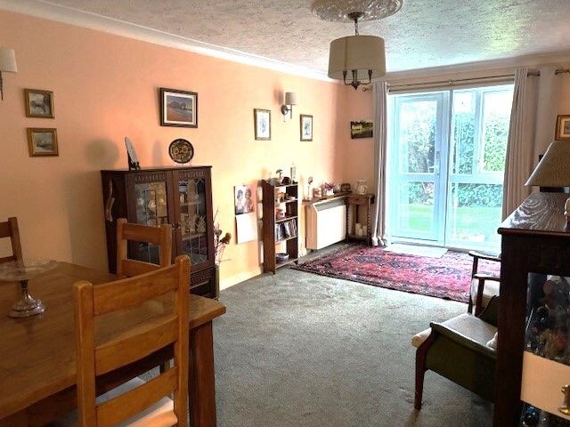 Property photo 2 of 15 Picture No. 16