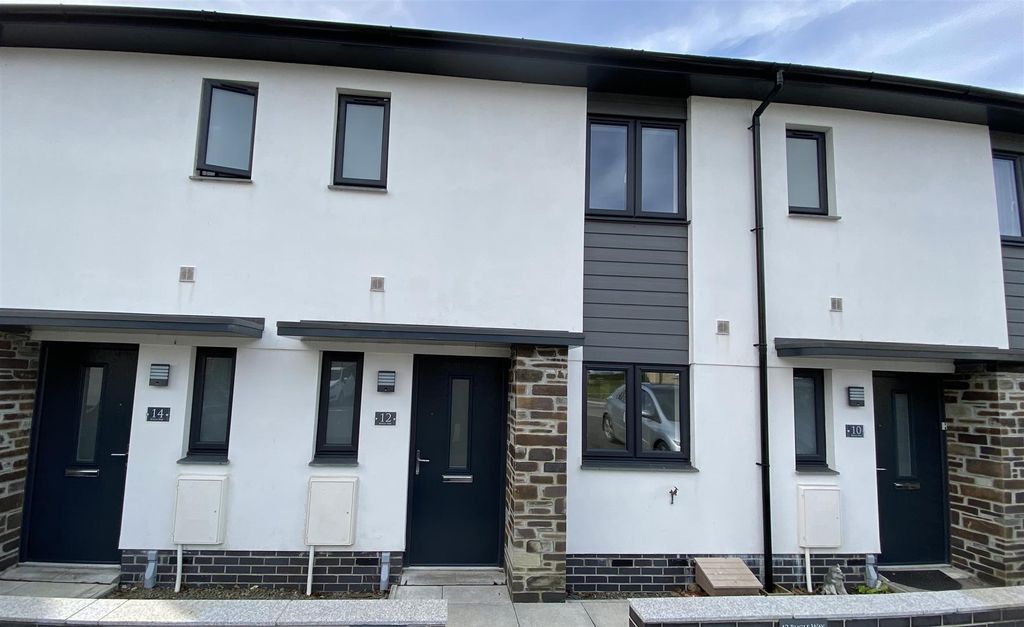 Property photo 1 of 20 External