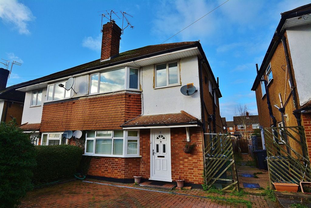 Property photo 3 of 6