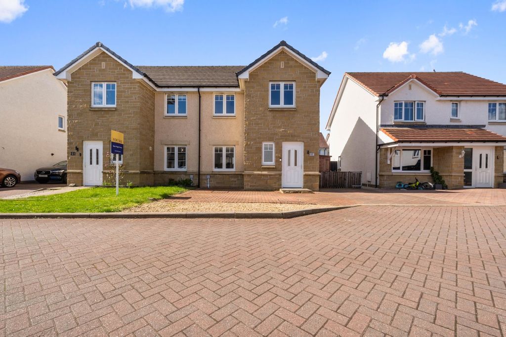 Property photo 1 of 26