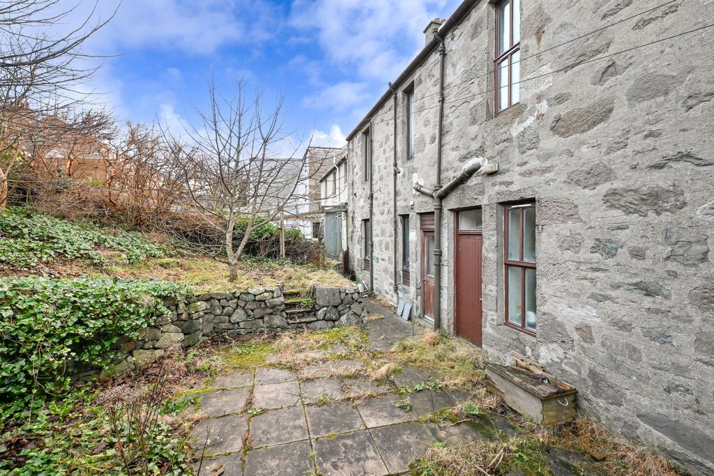 Additional image 33 of 3 bed terraced house for sale112 St. Olaf Street, Lerwick, Shetland ZE1