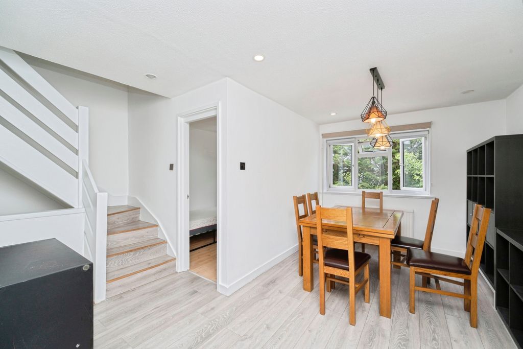 Property photo 3 of 13 Dining Room