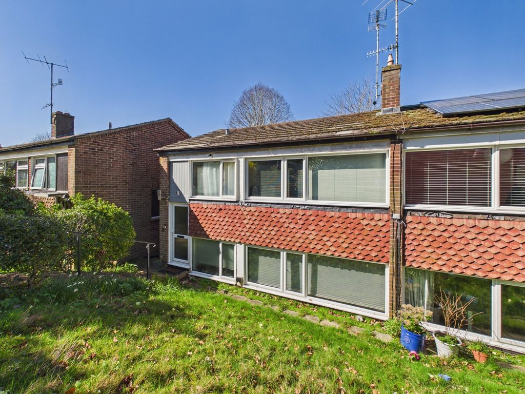 Property photo 1 of 18 Front