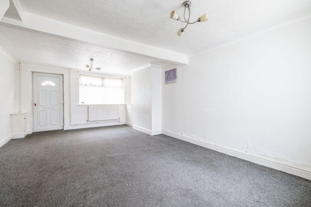 Property photo 2 of 15 7 Norfolk Place (Boston)-8