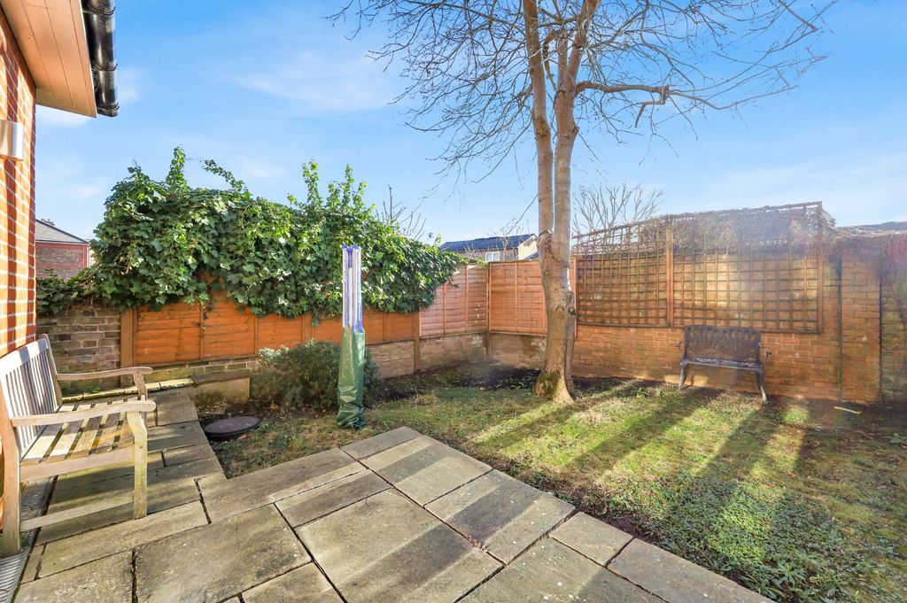 Property photo 3 of 14