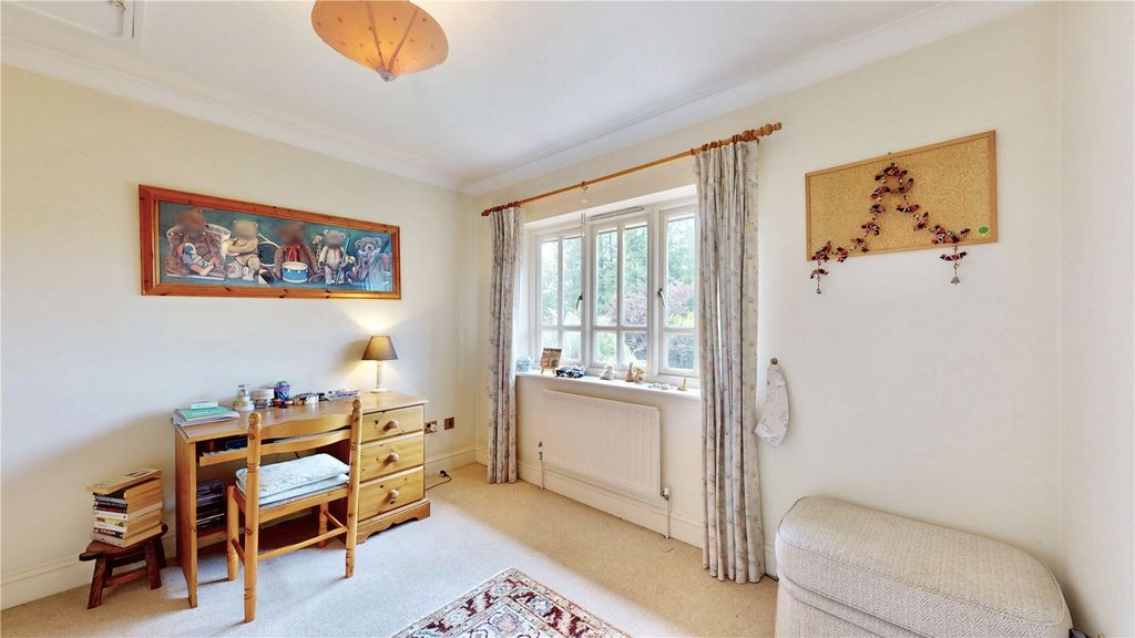 Additional image 30 of Land for saleStonecroft Close, Barnet Road, Arkley, Barnet EN5