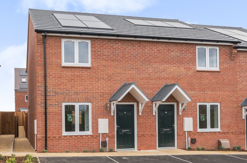 Property photo 1 of 10 10-6Aa944Dd3820A-1523237-1A0A51Deba2F3-010-10-1