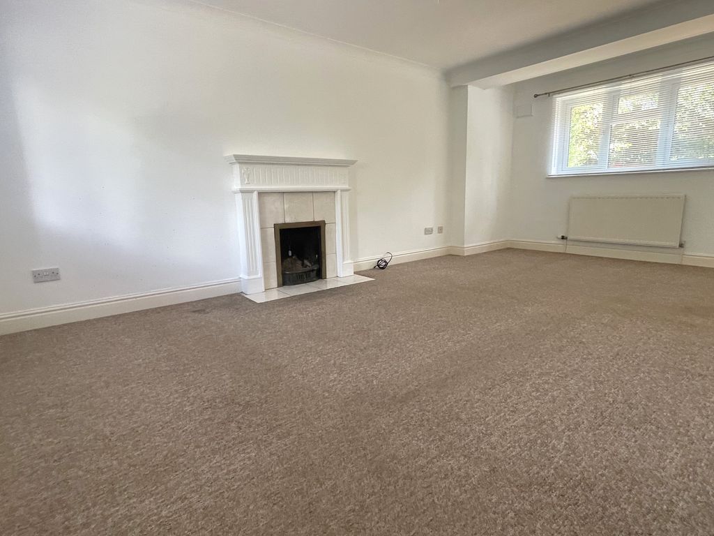 Property photo 2 of 19 Img_5747