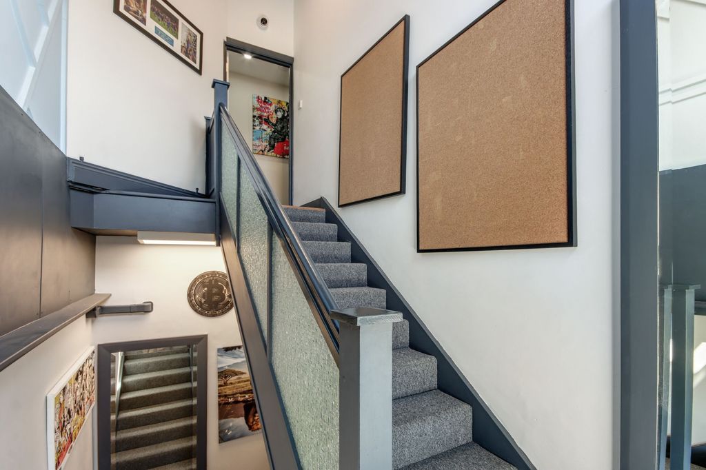 Additional image 15 of 3 bed maisonette for saleHigh Street, Edenbridge TN8