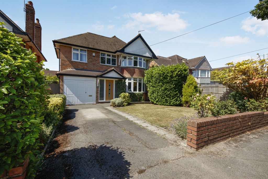 Property photo 1 of 17