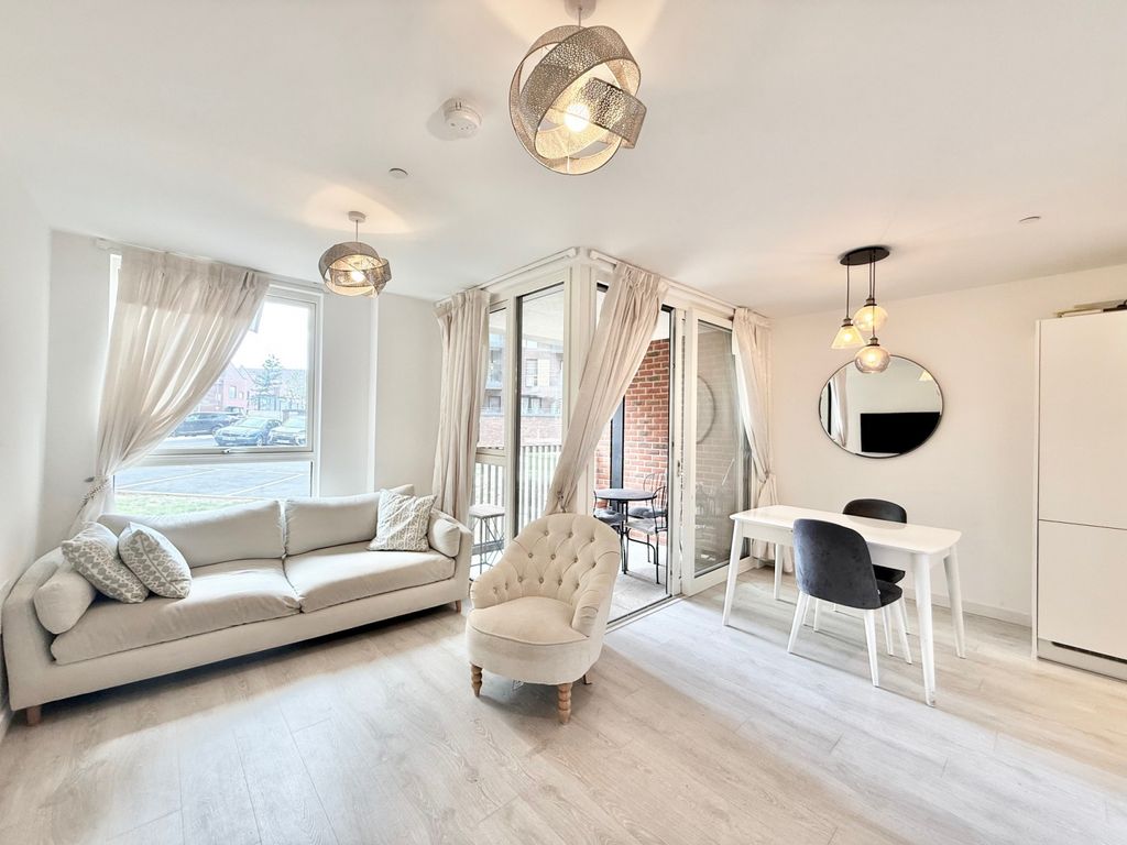 Property photo 1 of 17 1Â Bedroom Flat For Rent