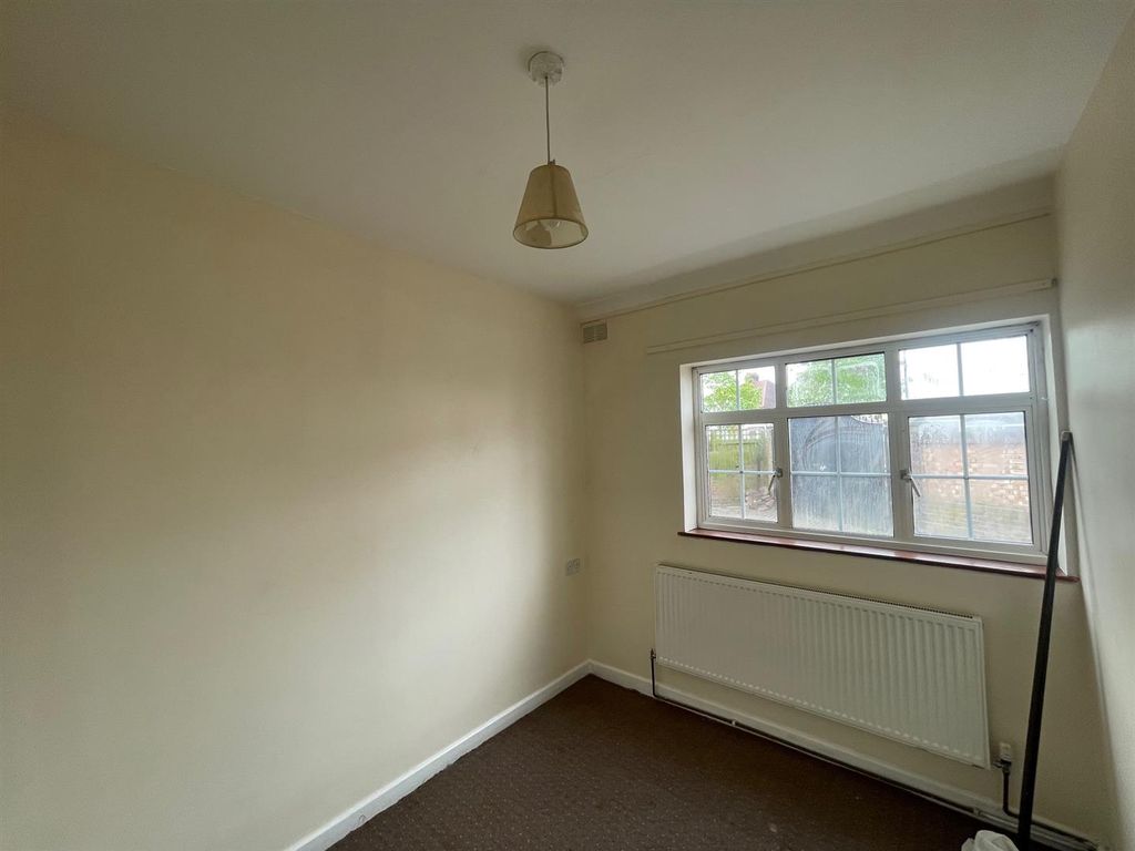 Property photo 2 of 8 Img_5144.Jpg