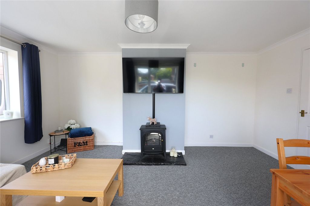 Property photo 3 of 17 Picture No. 09