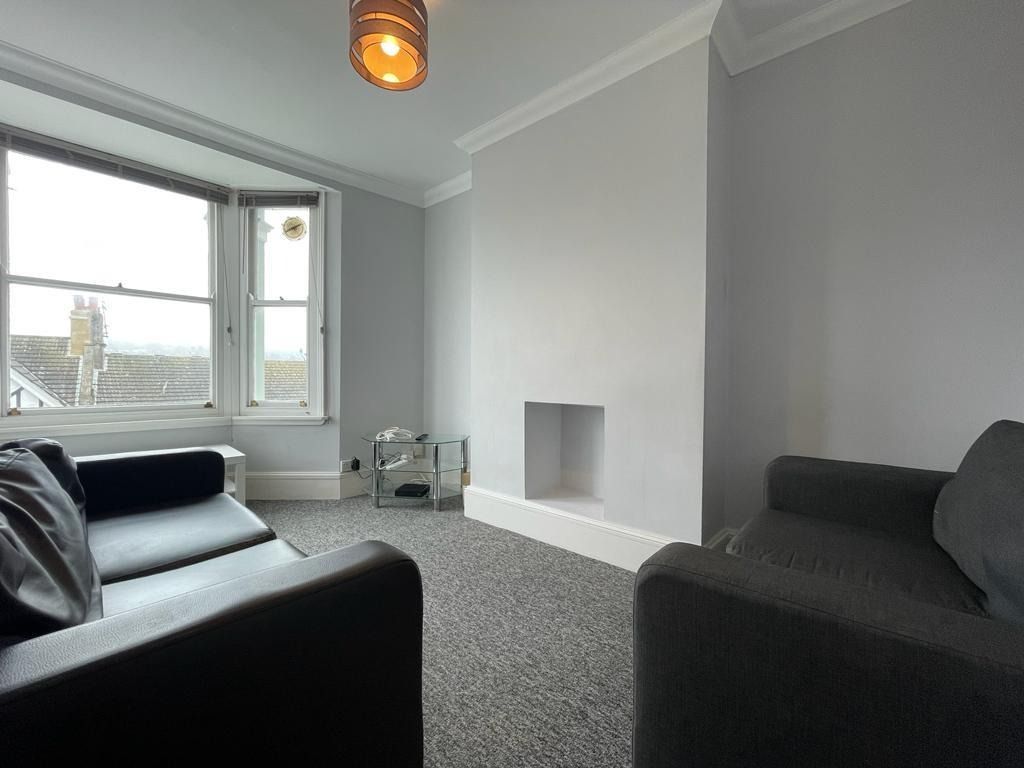 Property photo 2 of 19 4628481