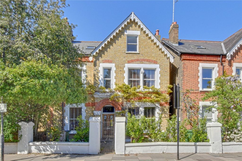 Property photo 1 of 48 Picture No. 52