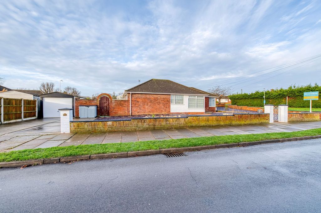 Property photo 1 of 20