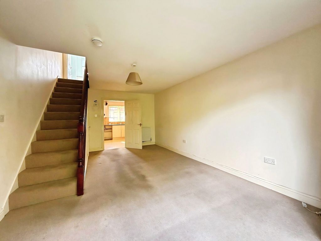 Property photo 2 of 10 Photo 9