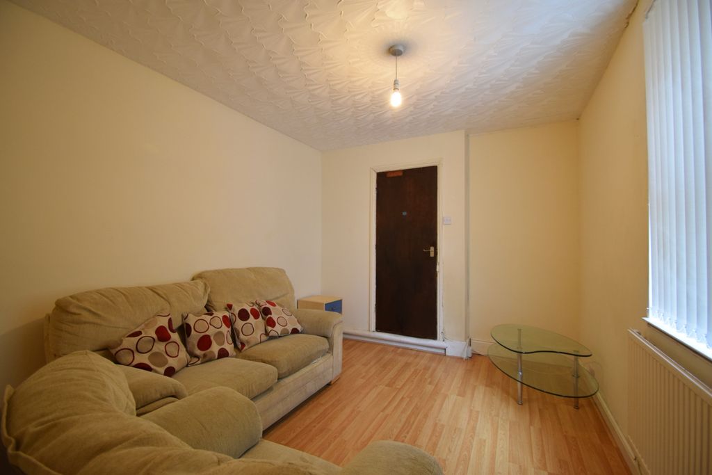 Property photo 2 of 11 Photo 2