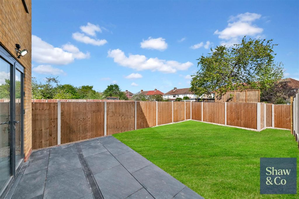 Additional image 18 of 3 bed end terrace house for saleField Road, Feltham TW14
