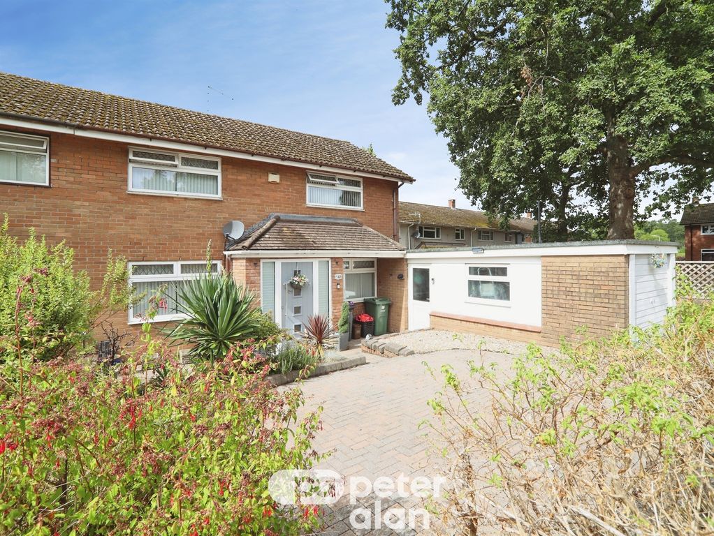 Property photo 3 of 32