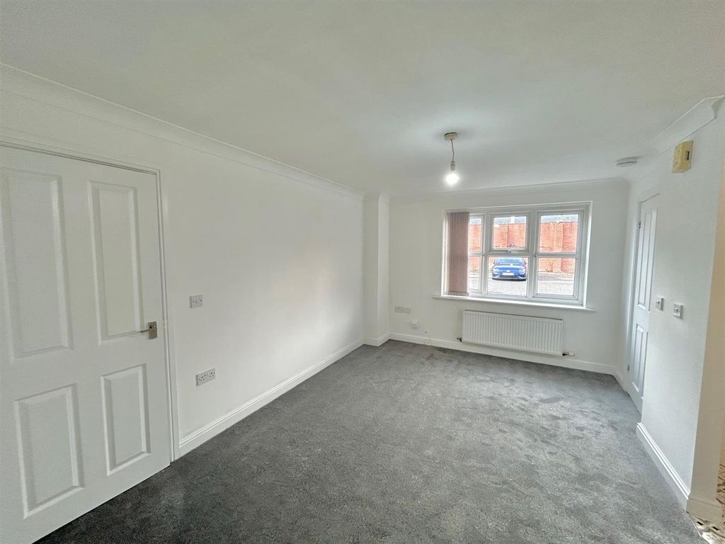 Property photo 2 of 6 4.Jpg