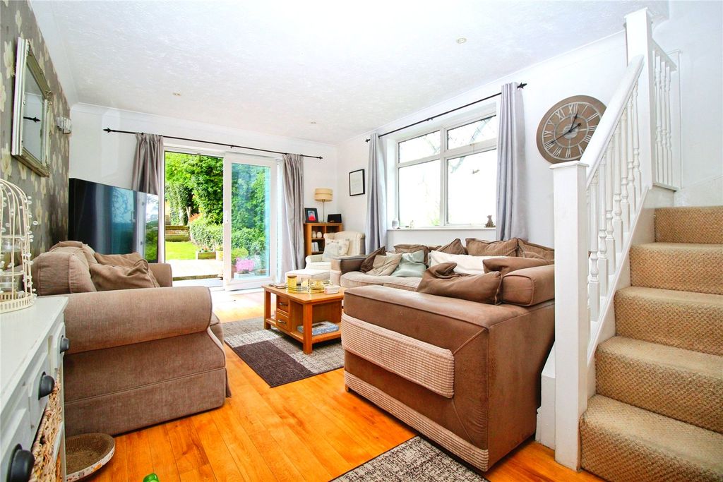 Property photo 2 of 17 Picture No. 08