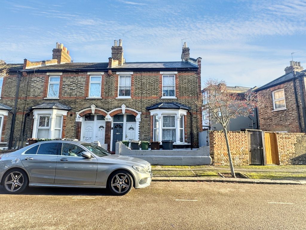 Property photo 1 of 13