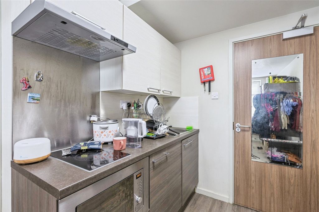 Property photo 3 of 9 Picture No. 02