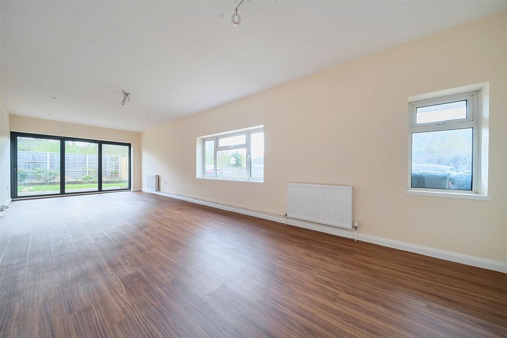 Property photo 3 of 19 Reception Room