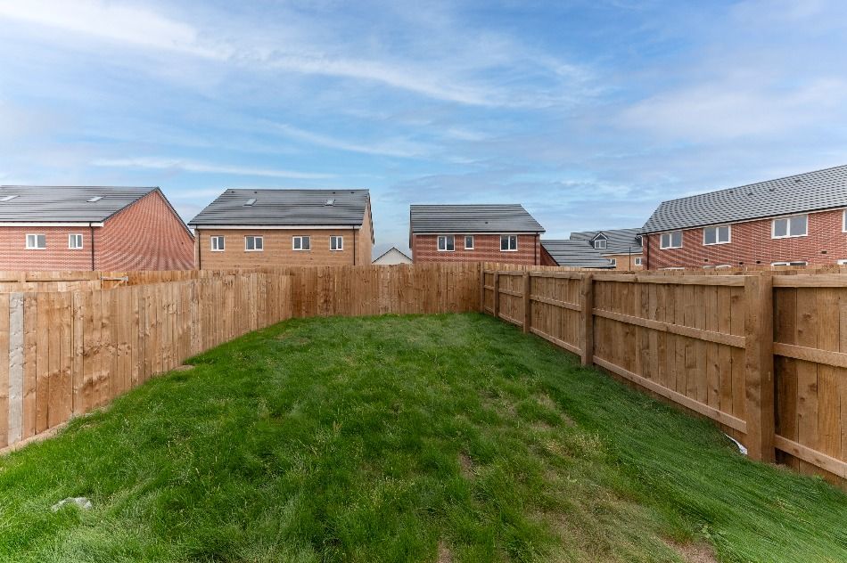 Property photo 3 of 8