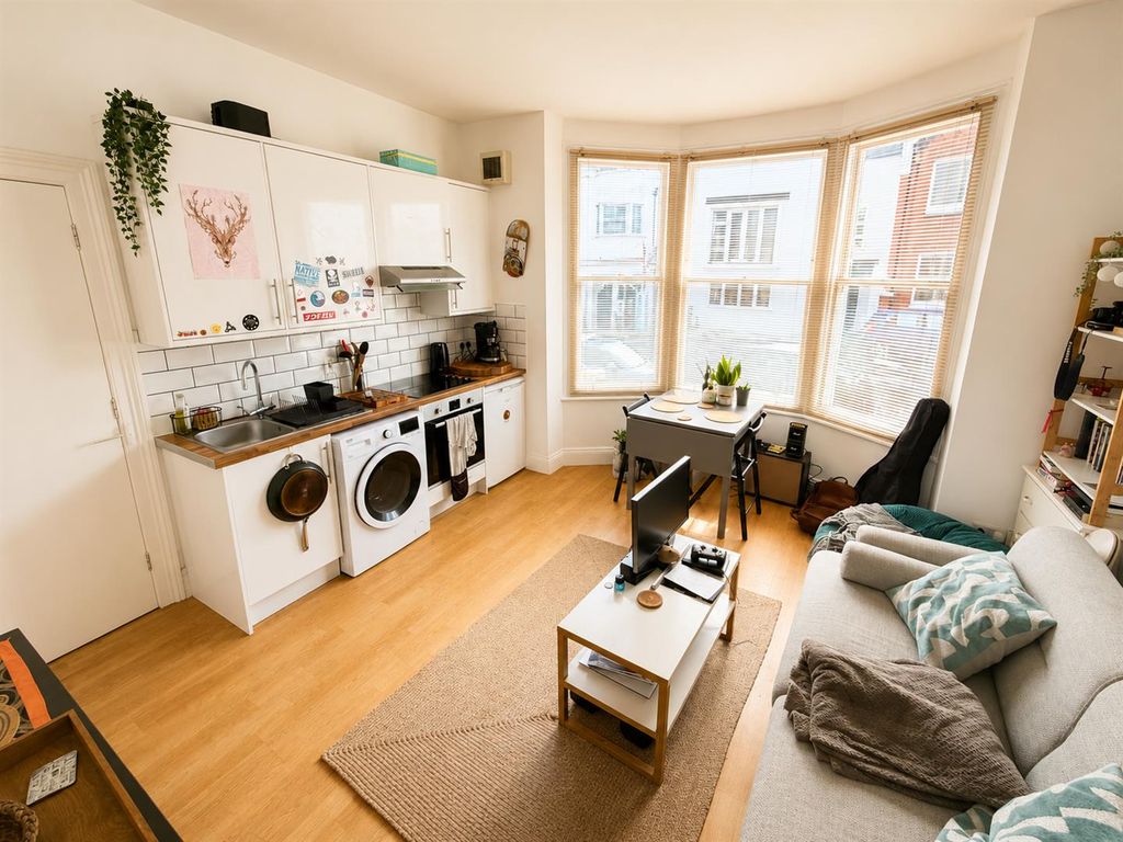 Property photo 2 of 4 2.Png