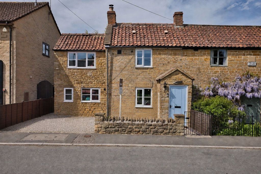 Property photo 1 of 19 Picture No. 23