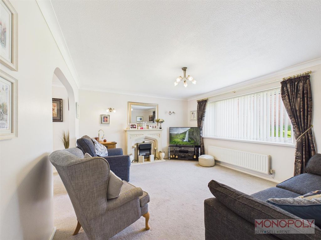 Property photo 2 of 24 Cam04439G0-Pr0259-Still011.Jpg