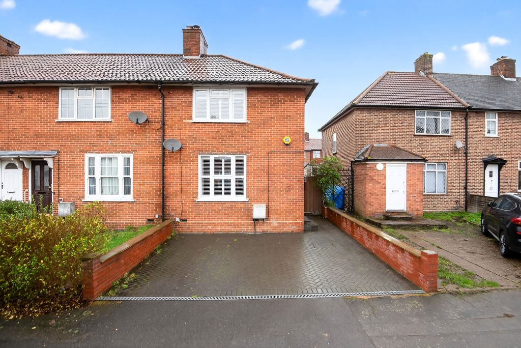 Property photo 1 of 19