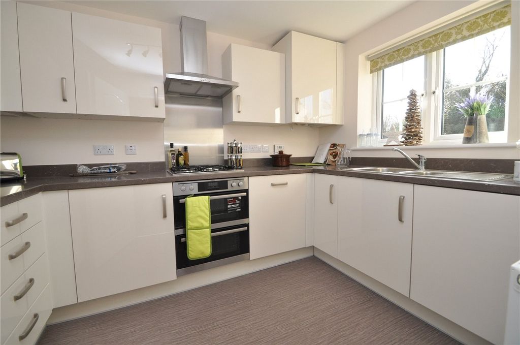 Property photo 3 of 10 Picture No. 06