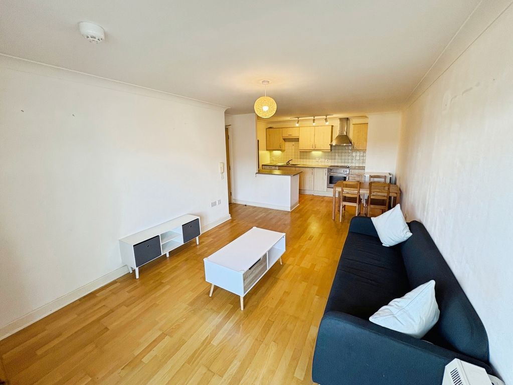 Property photo 2 of 17 Photograph