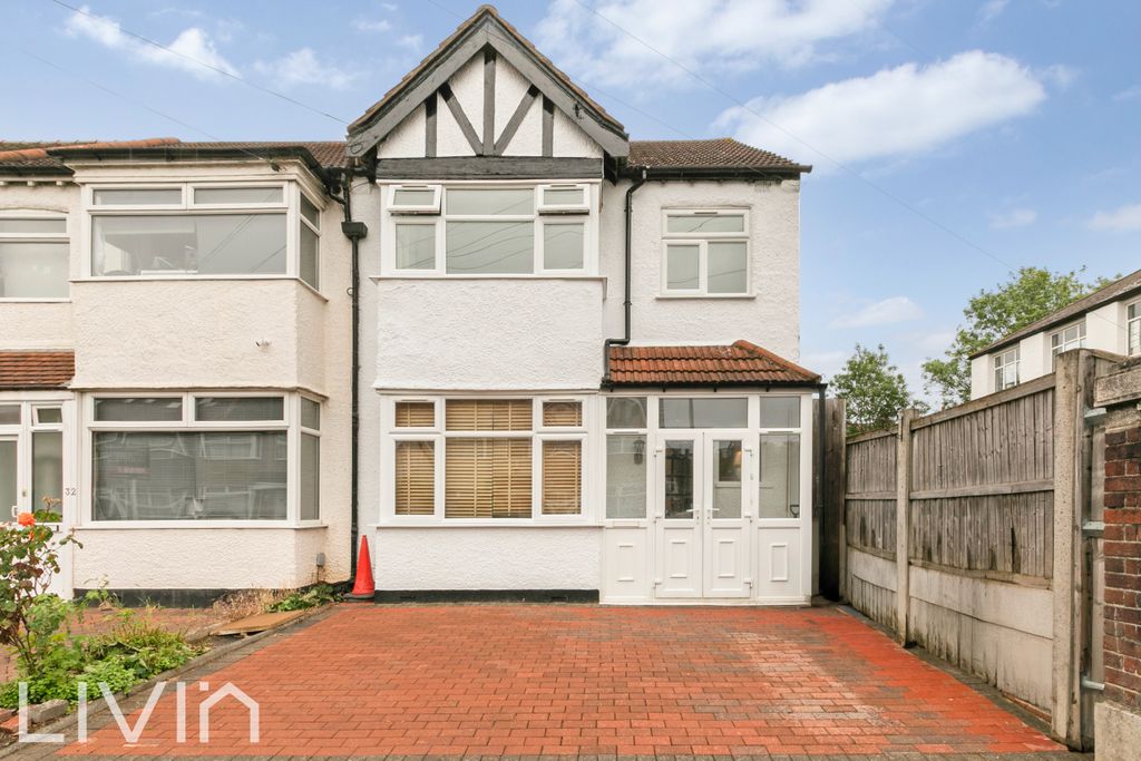Property photo 1 of 12 1