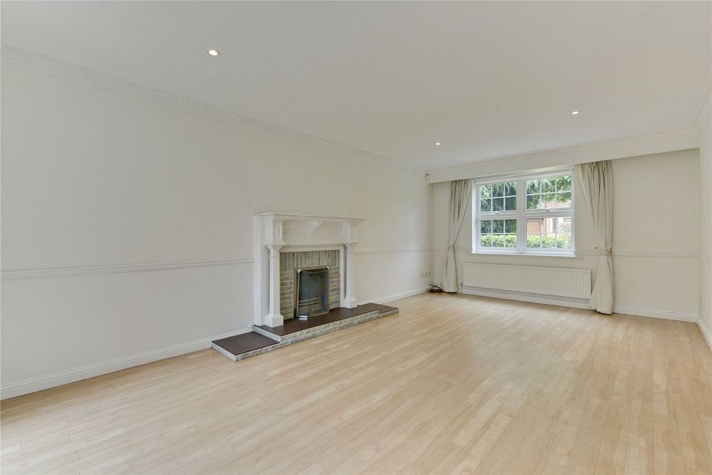 Property photo 2 of 4 Picture No. 06