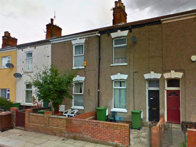 Property photo 1 of 3