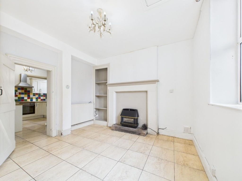 Property photo 2 of 28 Cam03810G0-Pr0314-Still009.Jpg